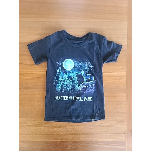 Kids Unisex Souvenir T-shirt Used, READ DESCRIPTION - Picture 1 of 10